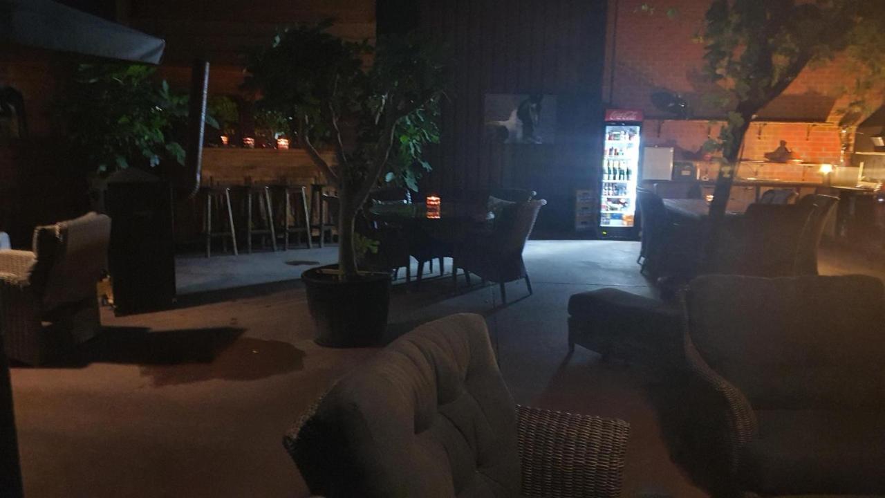 Guesthouse Deladix هاسيلت المظهر الخارجي الصورة
